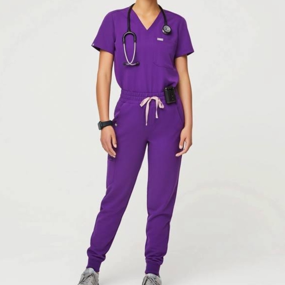 Figs Ultraviolet scrub top